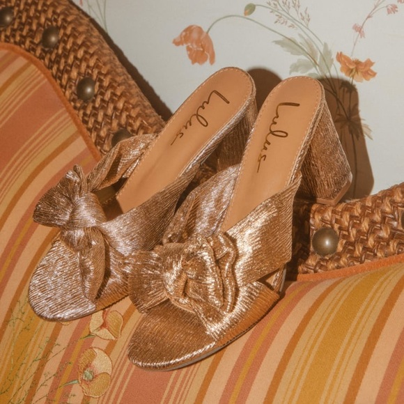 NWT Lulus Dorothea Gold Knotted High Heel Sandals - Picture 3 of 9